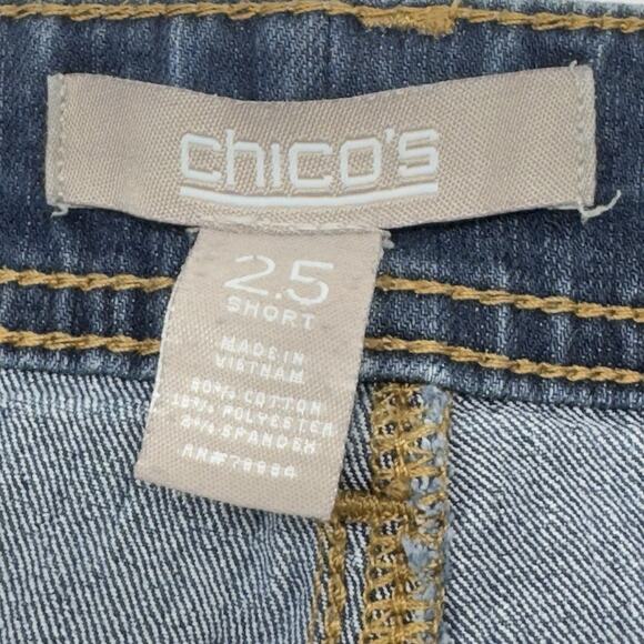 Chicos Jeans 2.5 Short (14) 36x28 Mid Wash/Rise Straight Stretch Denim Staple - Picture 11 of 13